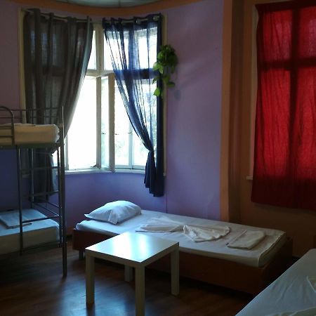 Hostel Compass Burgas Luaran gambar