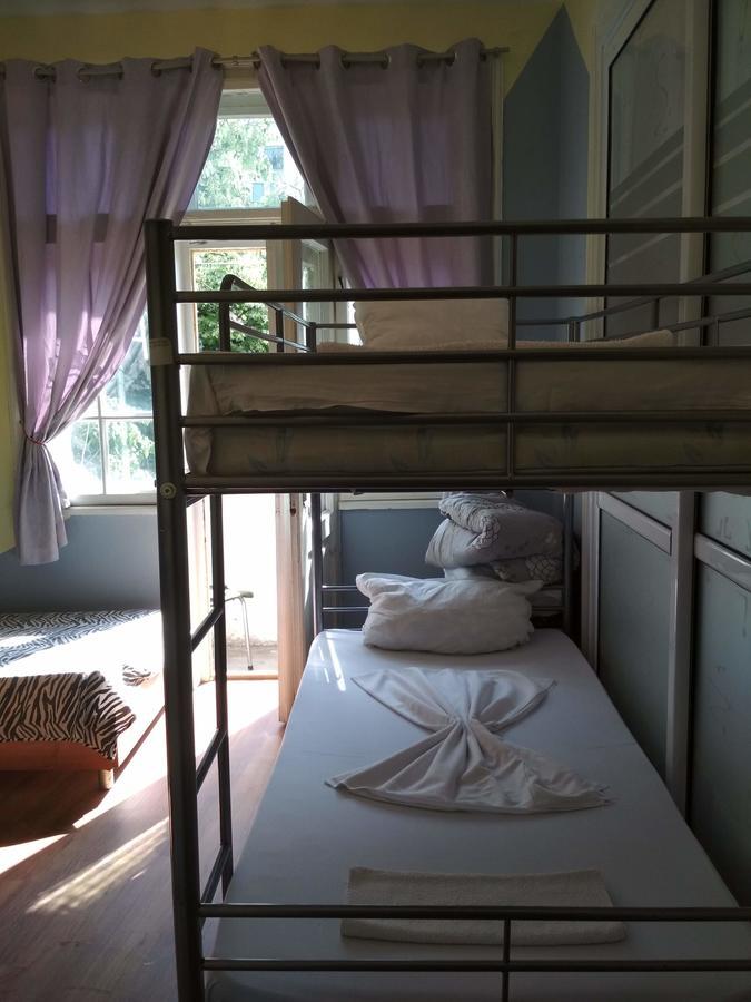 Hostel Compass Burgas Luaran gambar